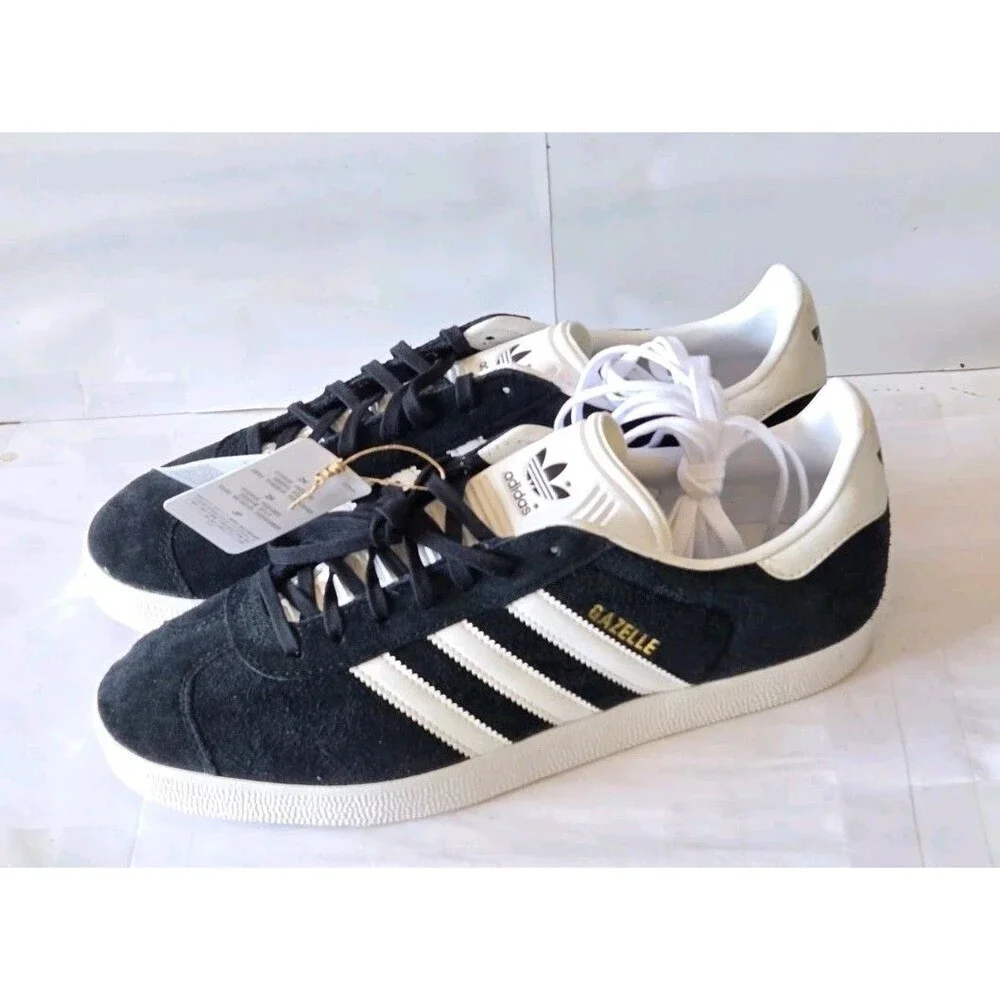 Adidas Gazelle Men's Size 10.5 Shoes Black White Athletic Casual Sneakers